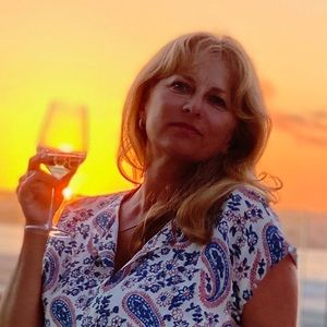 Meet your Posher, Nelly